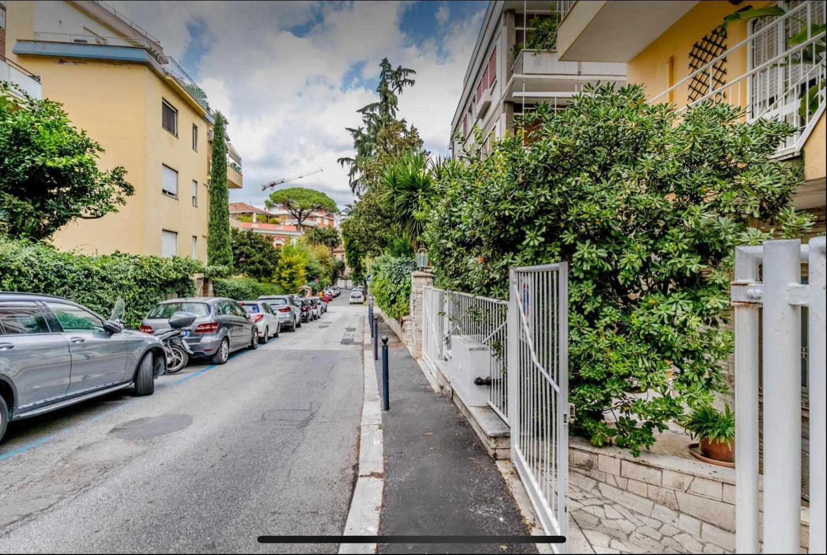 Loft Moderno Vicino Borghese Lägenhet